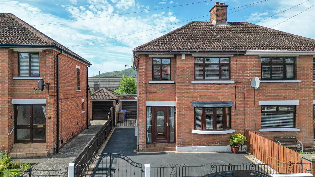 16 Mountainview Parade, Belfast, BT14 7GY