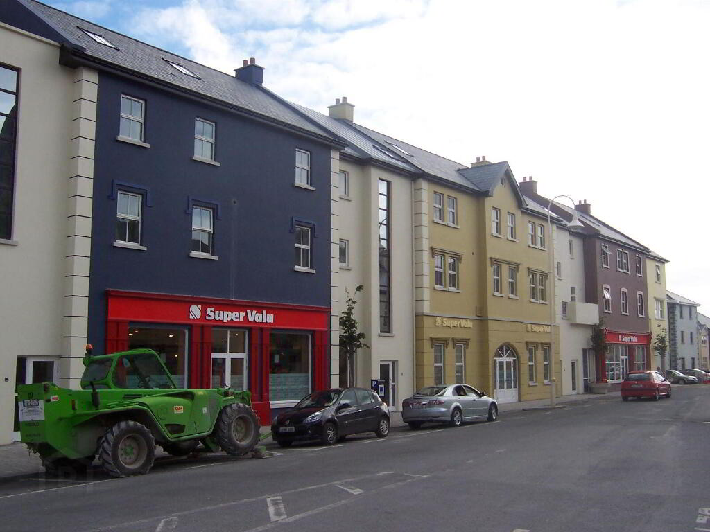 Apartment 2 Harbour View, Market Square, Clifden, H71CH24