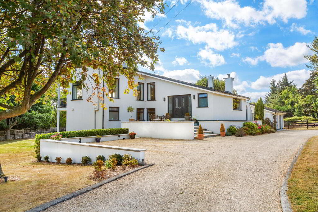 Innisfree, Kilmacanogue South, Killough, A98N2K4