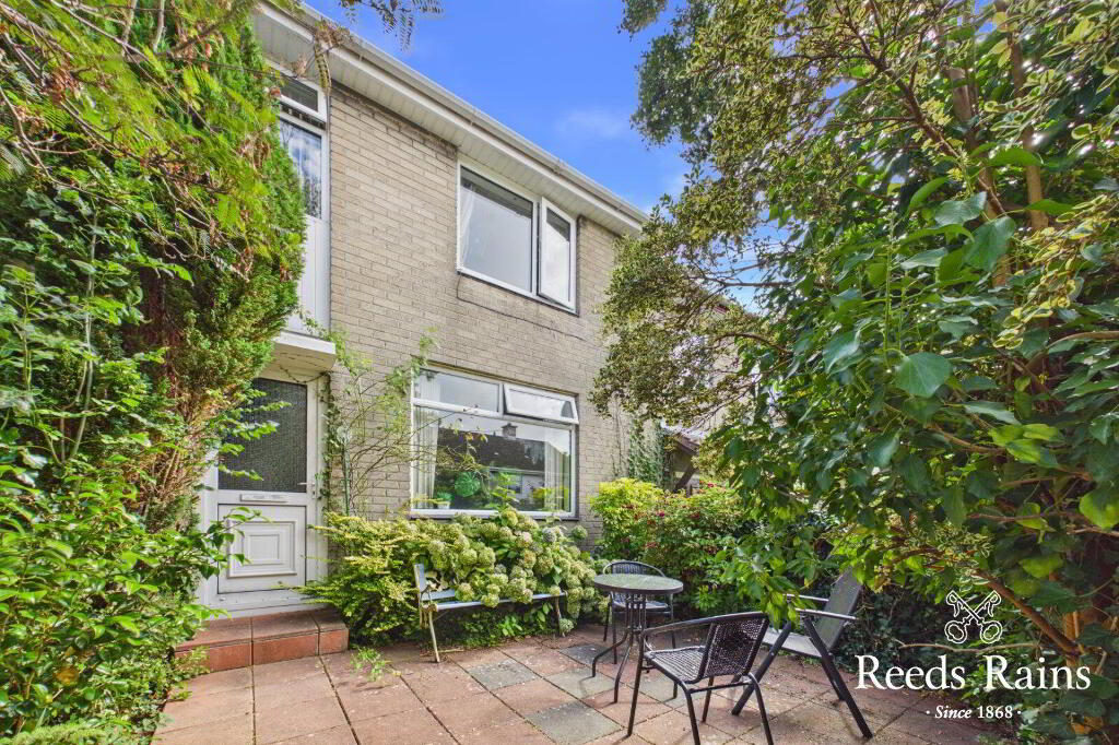 6 Ballywalter Gardens, Bangor, BT19 1QD