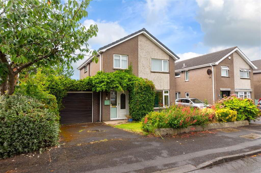 49 Trossachs Drive, Finaghy Road South, Belfast, BT10 0HU