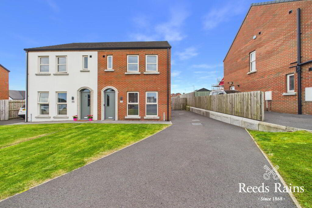 7 Aylesbury Grove, Newtownabbey, BT36 7YT