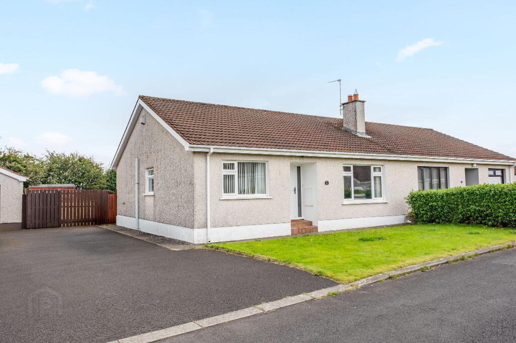58 Dunsuivnish Avenue, Portstewart, BT55 7EP