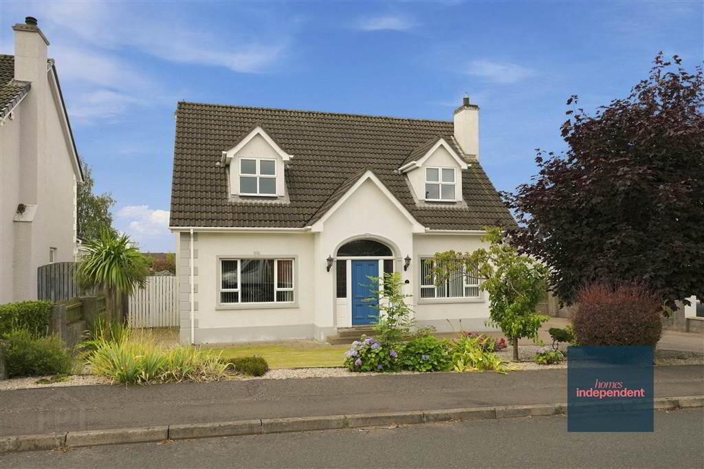 10 Woodcroft Heights, Galgorm, Ballymena, BT42 1GF