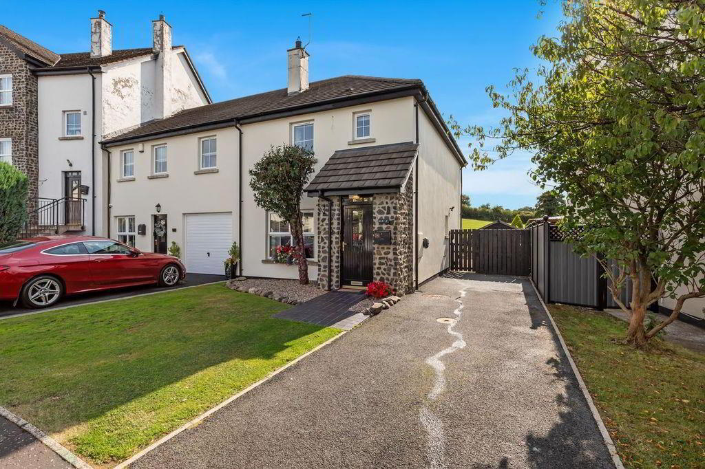8 Drum Manor, Dromara, Dromore, BT25 2JF