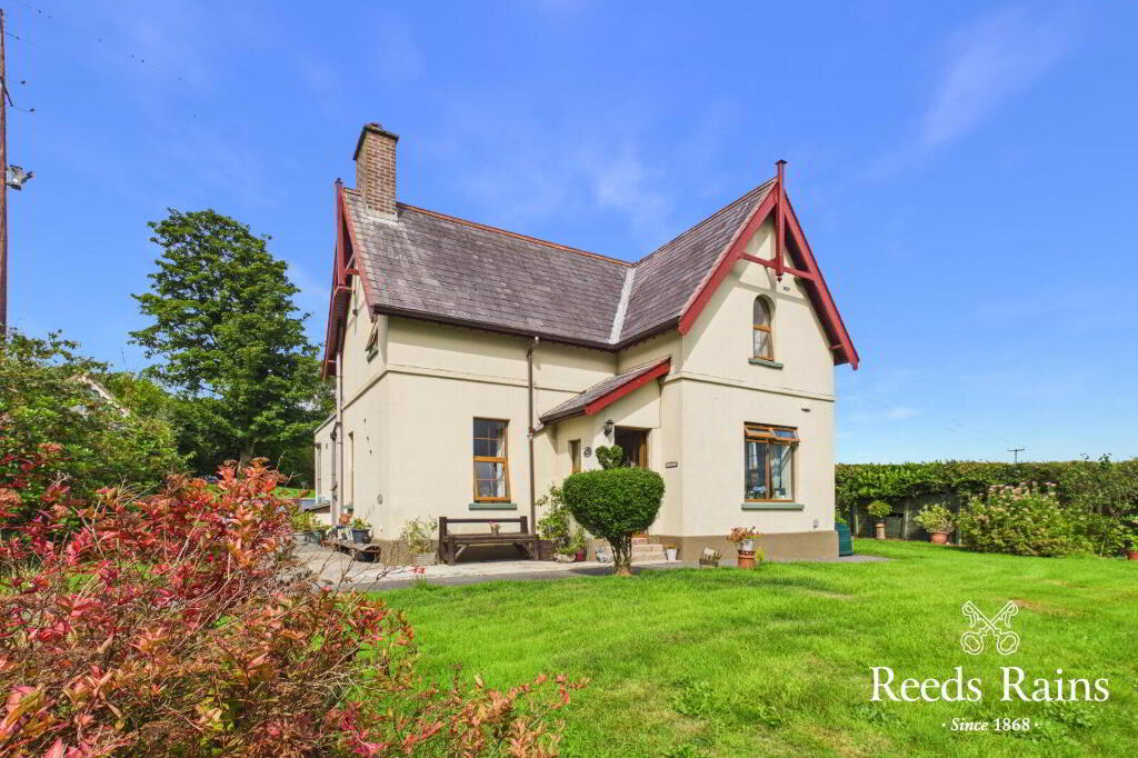 180 Woodburn Road, Carrickfergus, BT38 9AB