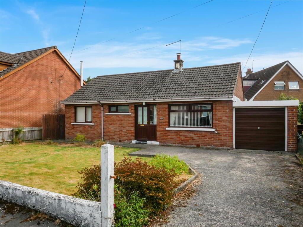 19 Hollygate Avenue, Church Road, Carryduff, Belfast, BT8 8DY