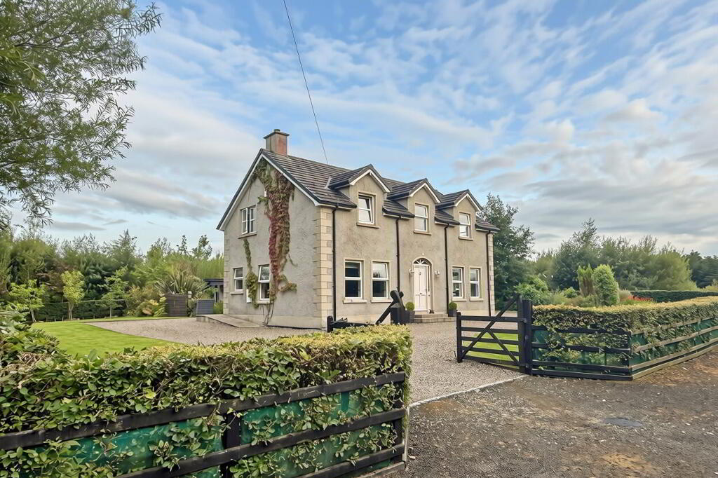 47 Cabragh Road, Bushmills, BT53 8DW