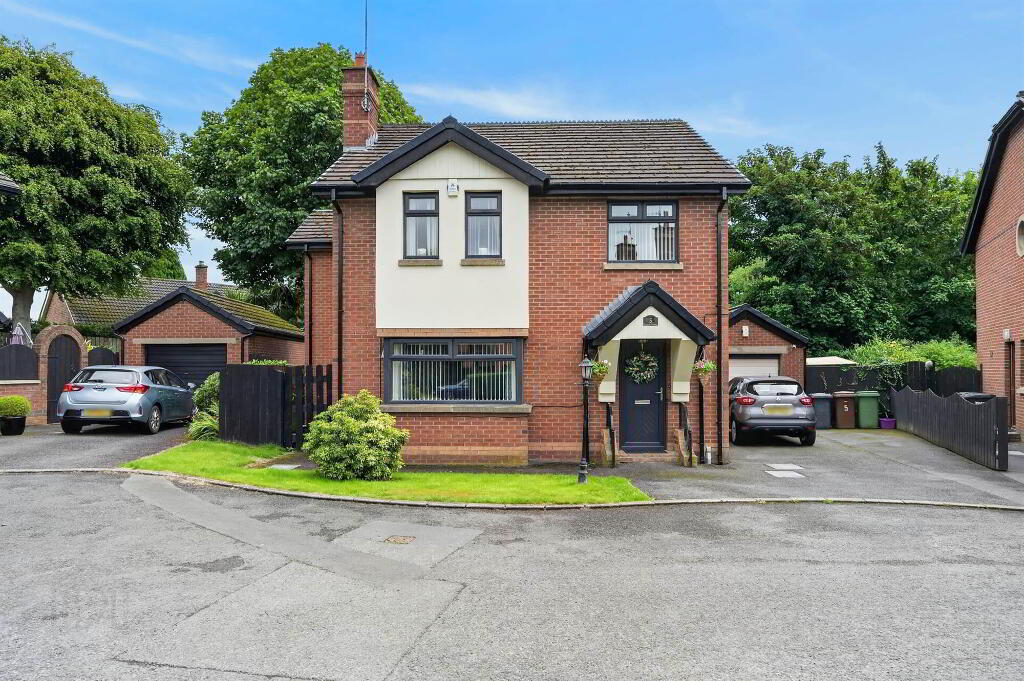 5 Kestrel Grange, Dunmurry, Belfast, BT17 0FF