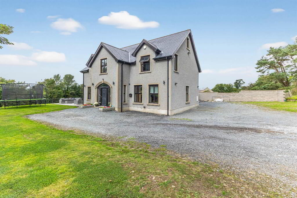 10 Bridge Road, Dromara, Dromore, BT25 2JL