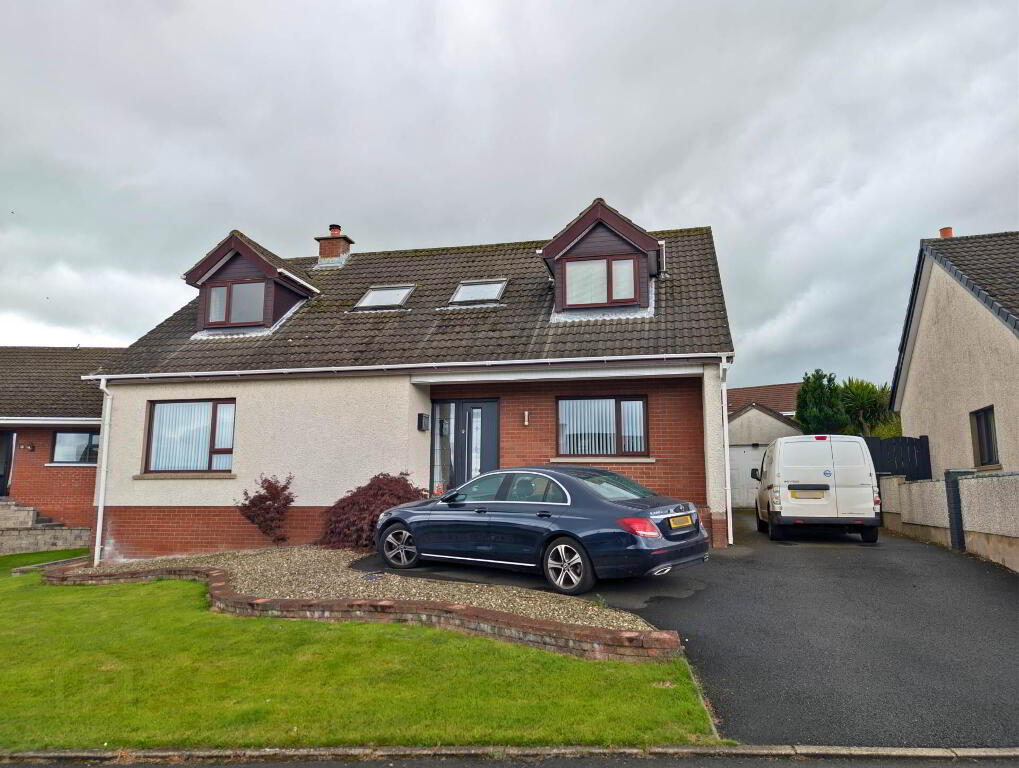 12 Ash Grove, Larne, BT40 2AE