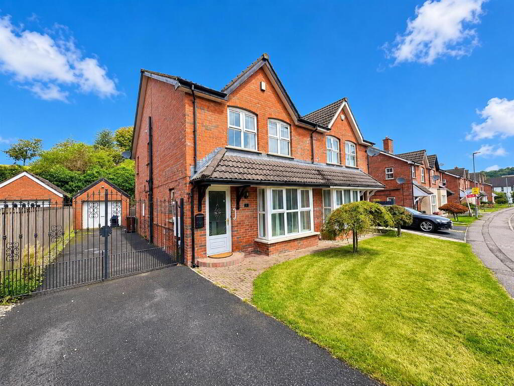 4 Tobar Glen, Glengormley, Newtownabbey, BT36 6UG