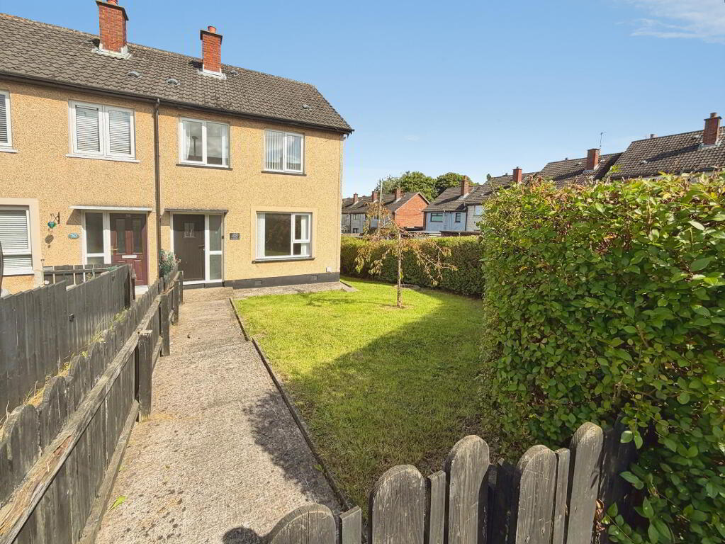 48 Tirowen Drive, Lisburn, BT28 1SD