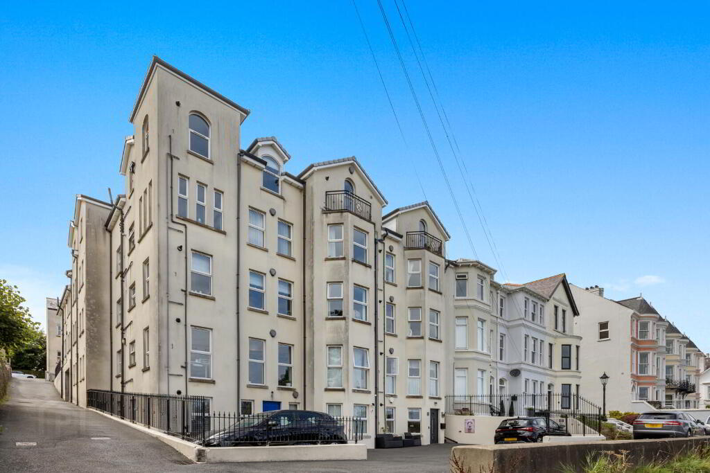Flat 3, 1 Pickie Terrace, Bangor, BT20 3TE