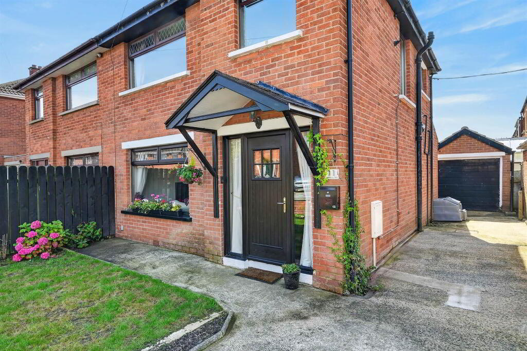 11 Drumglass Park, Bangor, BT20 3HB