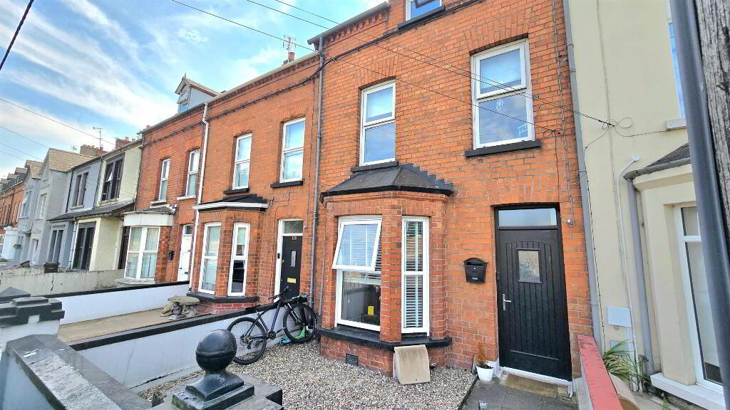 110 Cullybackey Road, Ballymena, BT43 5DG