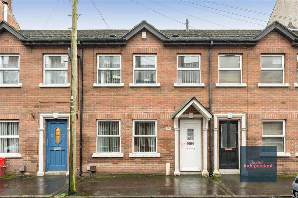 1 Bedroom Terraced in BT43 5BE