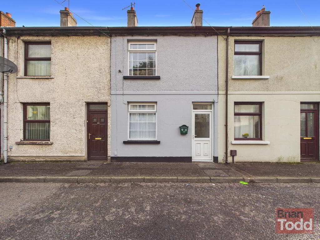 94 Bank Road, Larne, BT40 3AN