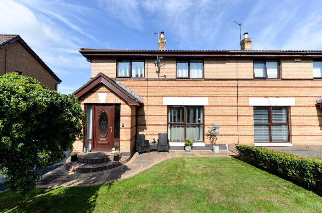 34 Fort Road, Dundonald, Belfast, BT16 1XR