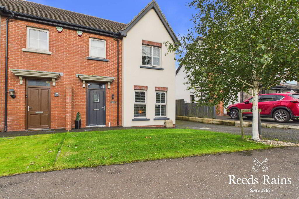 14 Coopers Mill Heights, Dundonald, Belfast, BT16 1WX