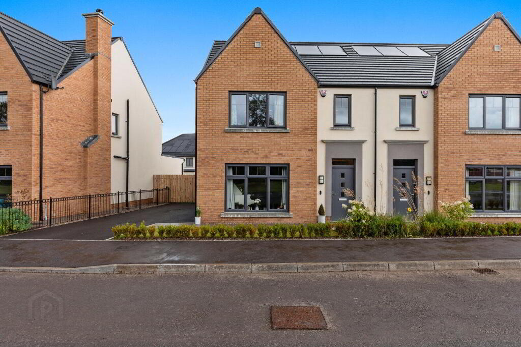 17 Mount Ober Drive, Belfast, BT8 6BJ