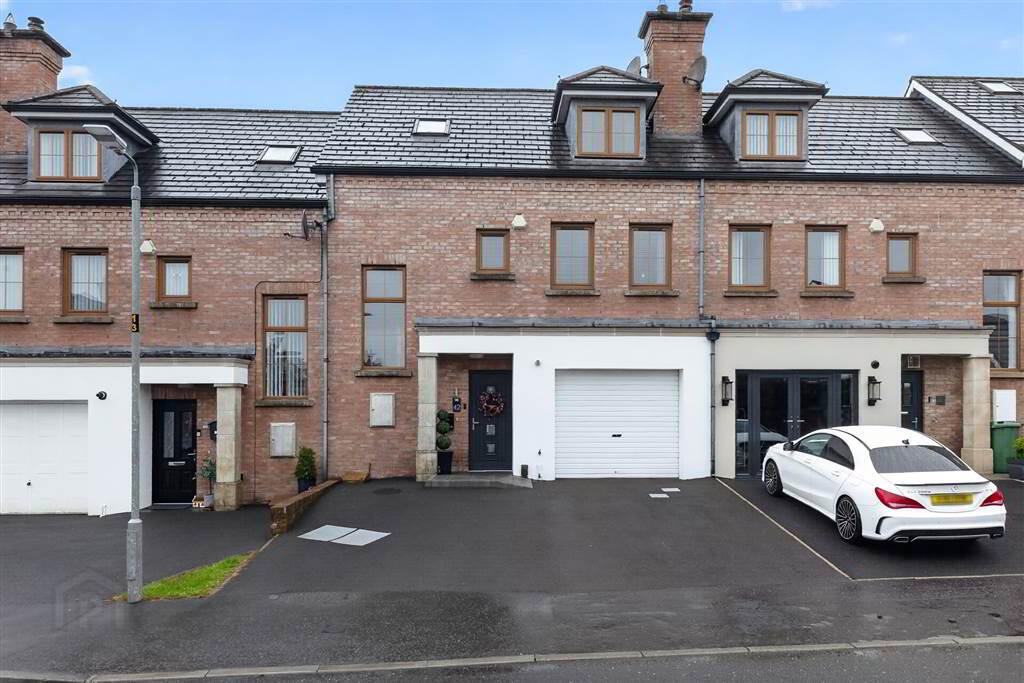 42 Linen Green, Lisburn, BT28 3NZ