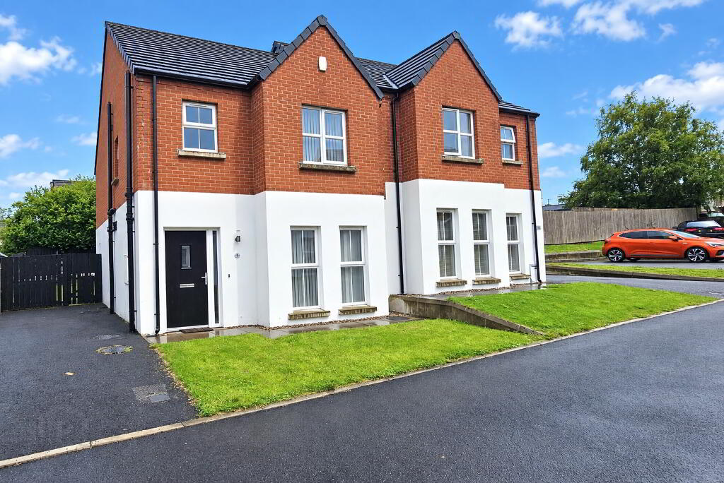 6 Henryville Drive, Ballyclare, BT39 9XW
