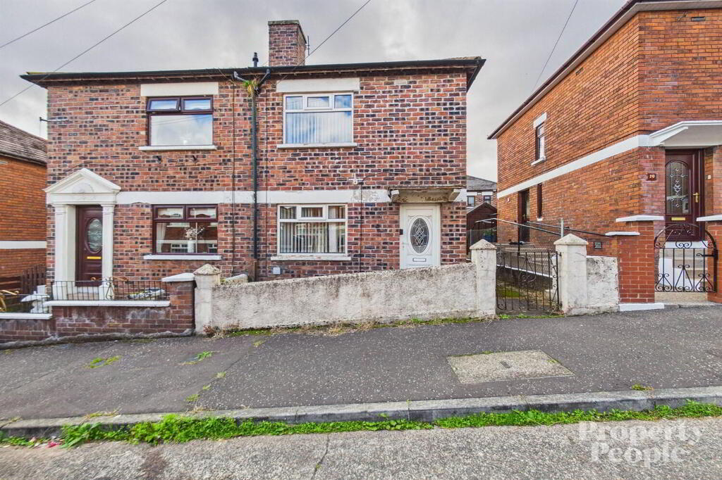 8 Dhu Varren Park, Belfast, BT13 3FH