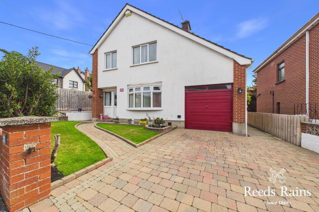27 Belvoir View Park, Belfast, BT8 7BL