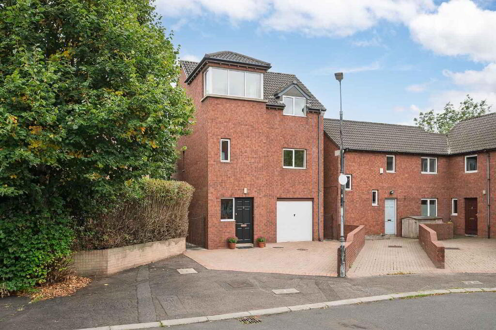 2 Laganview Mews, Belfast, BT5 4AP