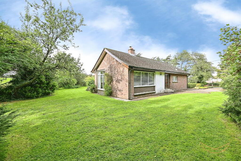 2 Mossvale Road, Newtownabbey, BT36 4TT