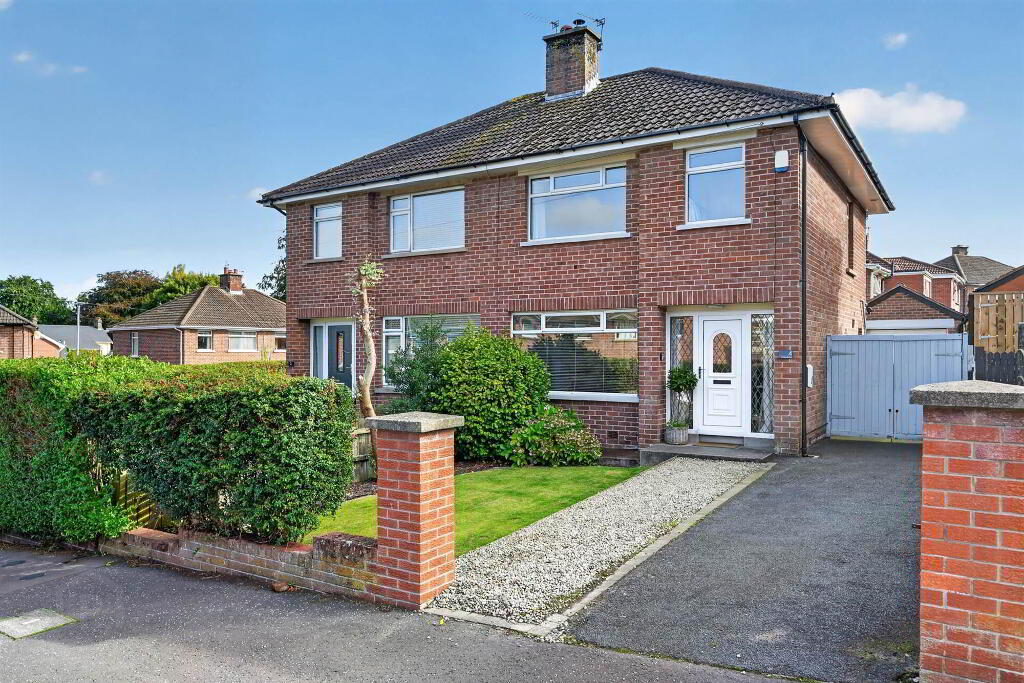 4 Wanstead Park, Dundonald, Belfast, BT16 2EX