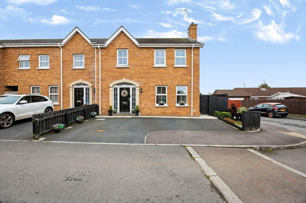 13 Abbey Manor, Lurgan, Craigavon, BT66 6TF