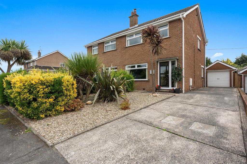 16 Hollymount Road, Newtownards, BT23 7DL