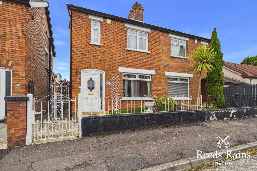 3 Bloomfield Park, Belfast, BT5 5JW
