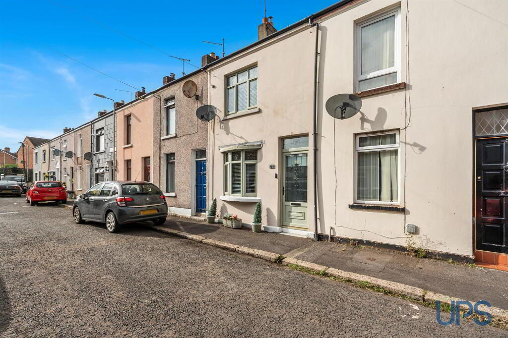 7 Upton Cottages, Glen Road, Belfast, BT11 8AH