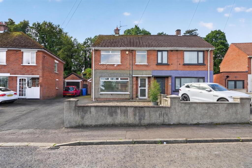 106 Erinvale Avenue, Belfast, BT10 0FP