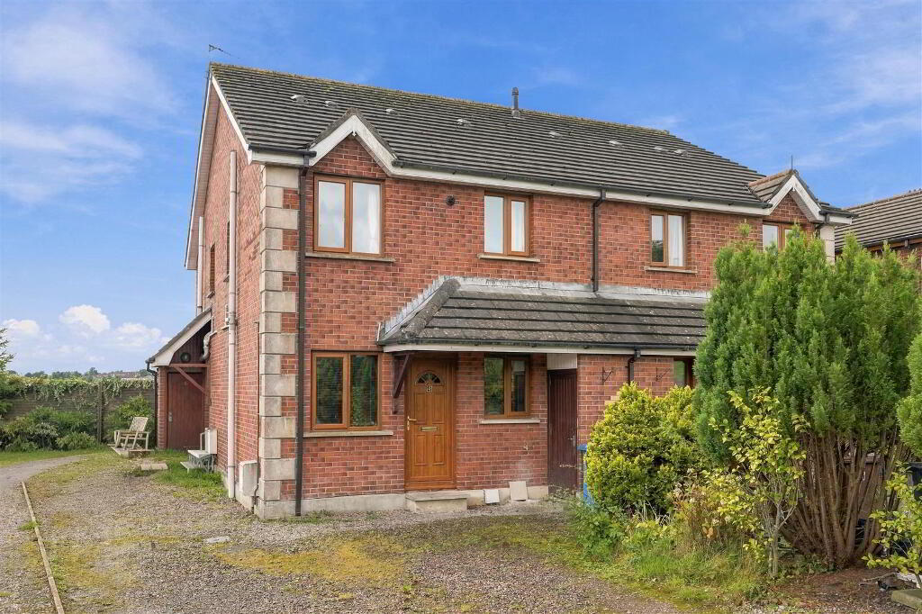 4 Castlehill View, Comber, BT23 5XG