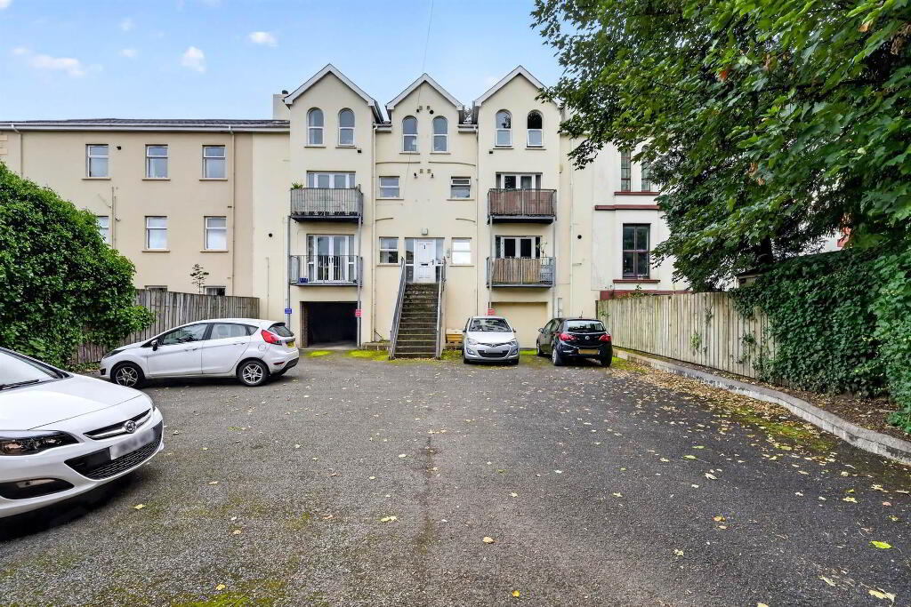 Apt 10 Palmerston Court, 85 Palmerston Road, Off Holywood Road, Belfast, BT4 1QD