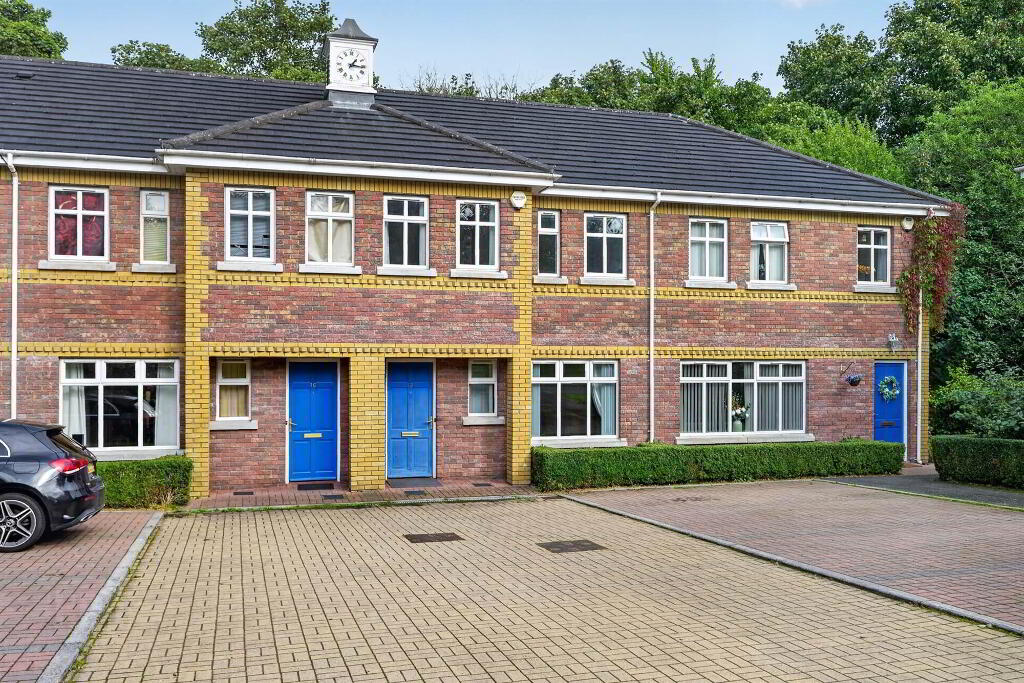18 Glenburn Manor, Dunmurry, Belfast, BT17 9DX