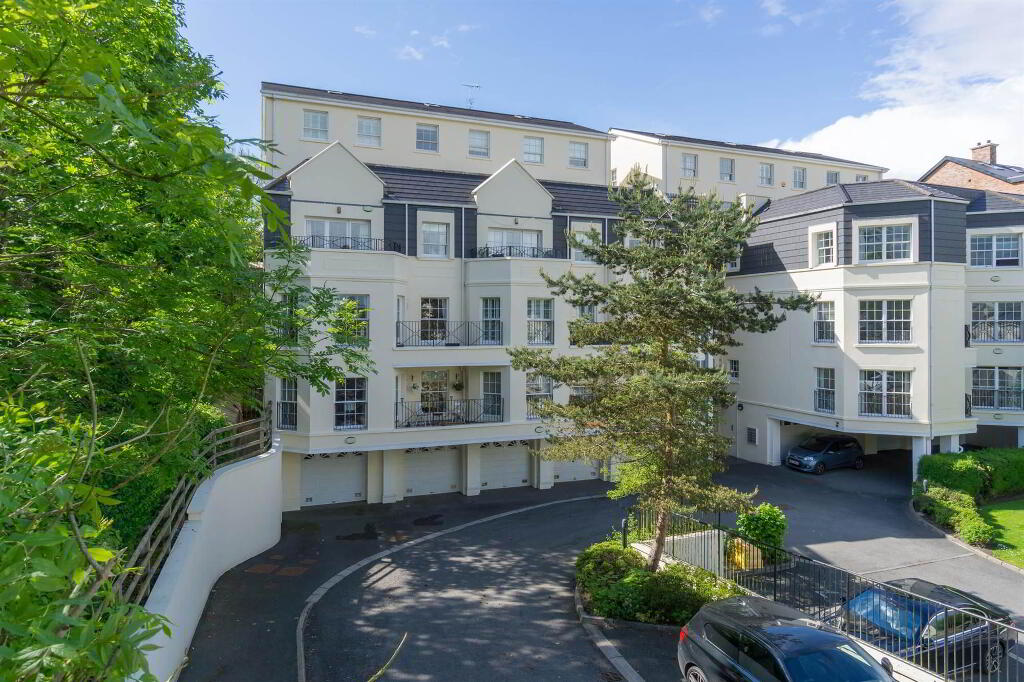 9 & 10 Regents Wood, Malone Road, Belfast, BT9 5RW