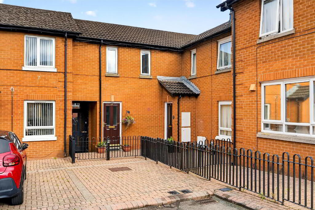 25 Malton Rise, Belfast, BT9 6HY