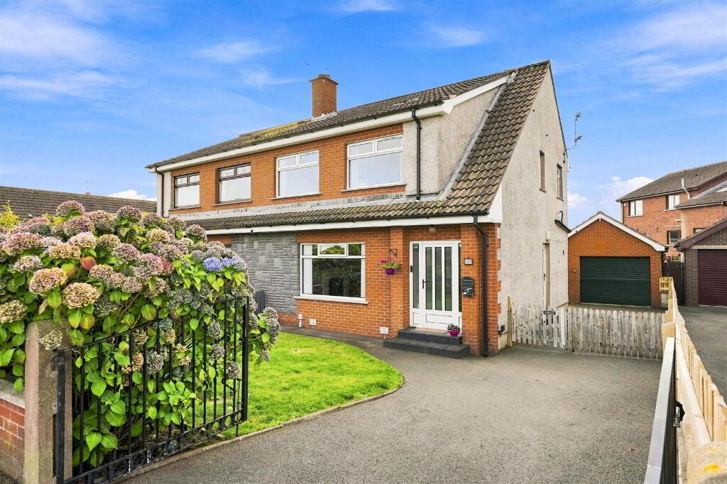 10 Tullygarvan Road, Ballygowan, BT23 6LX