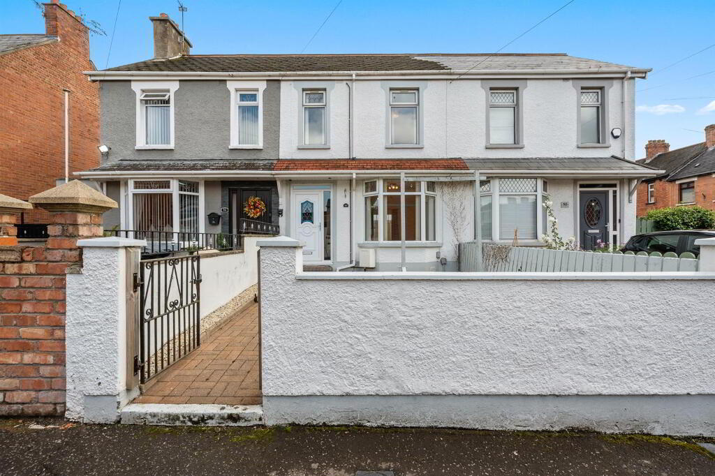48 Bloomfield Gardens, Belfast, BT5 5JU