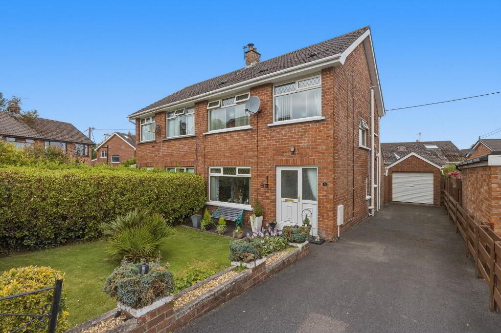 33 Stanfield Drive, Newtownards, BT23 8NG