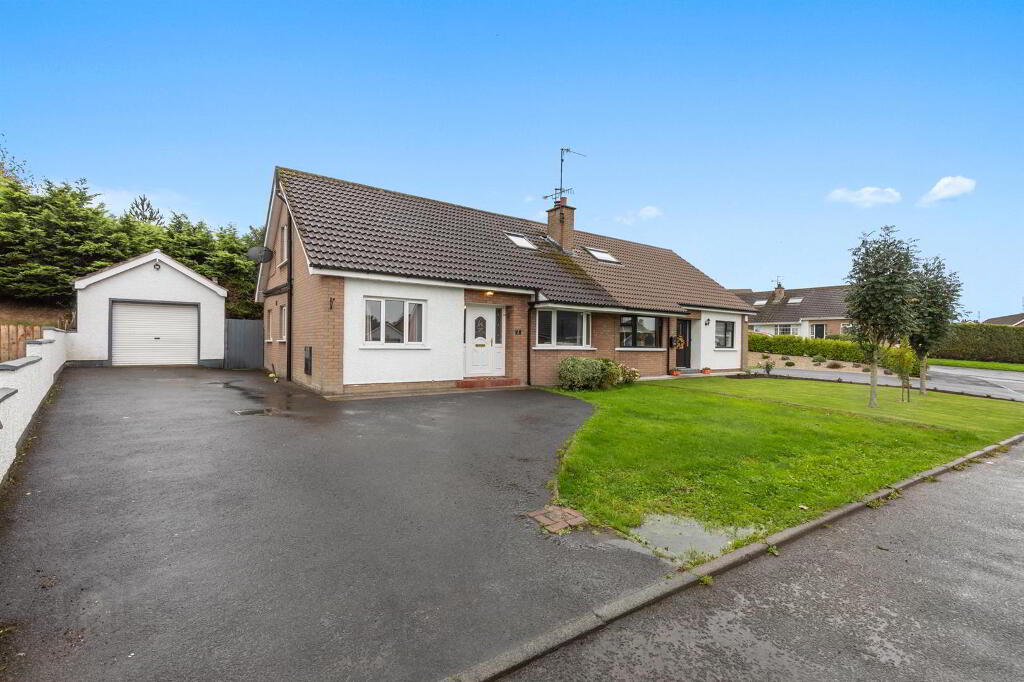 2 Croob Close, Downpatrick, BT30 6BQ