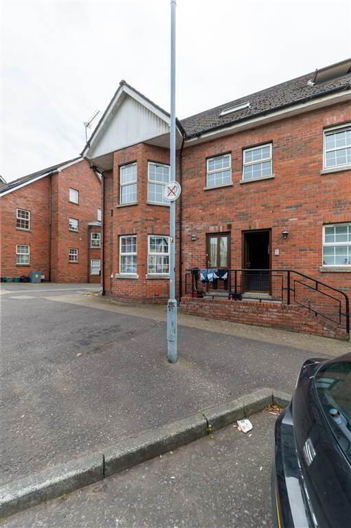 34b Ashley Avenue, Lisburn Road, Belfast, BT9 7BT