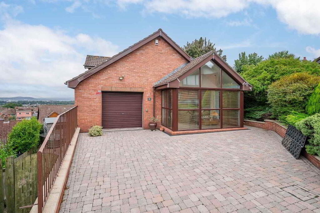 13 Elsmere Heights, Belfast, BT5 7TN