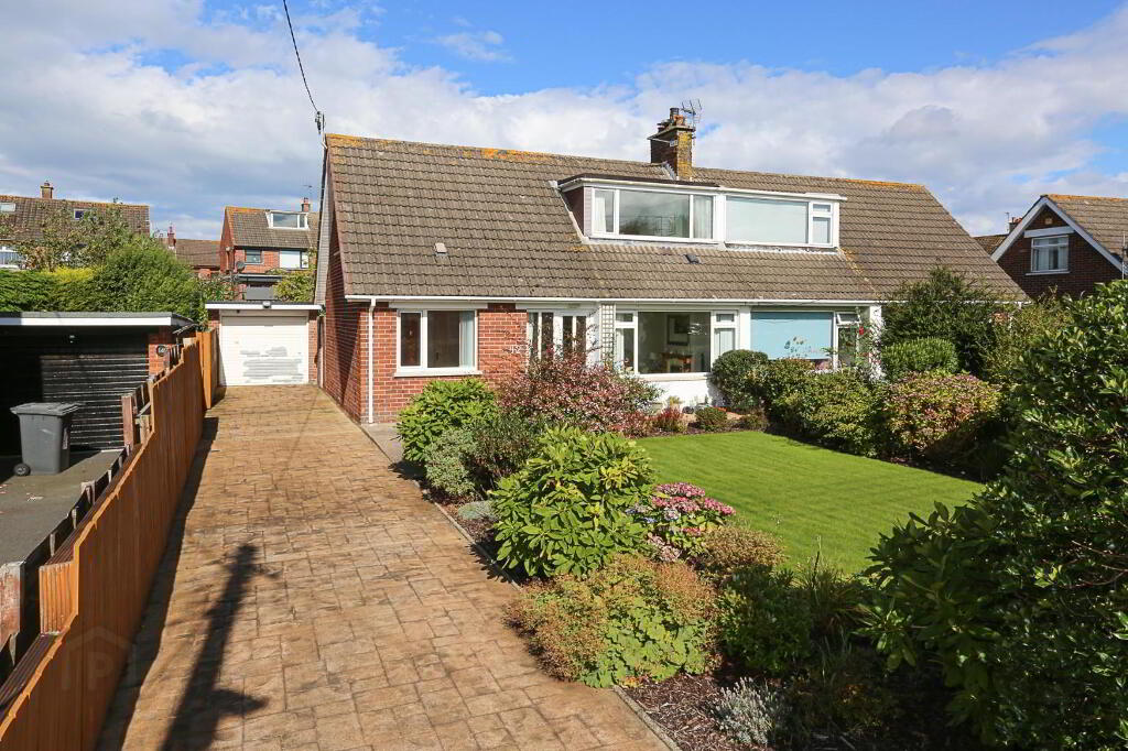 12 Rathmore Crescent, Bangor, BT19 1DG