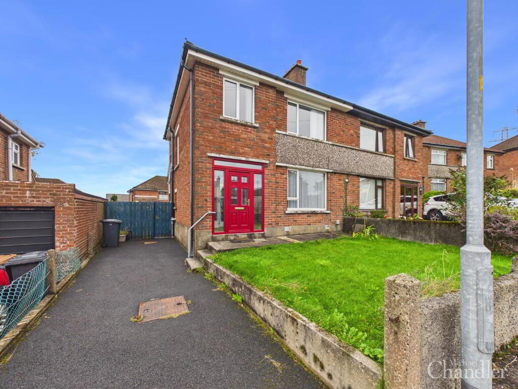 14 Glenholm Crescent, Belfast, BT8 6LS